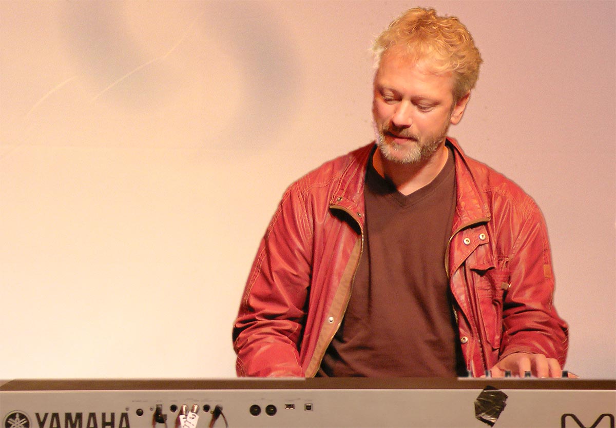 Stevko Busch teclado electronico